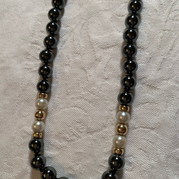 Genuine Pearl, Hematite & 14K Gold 28” Necklace. Great Mother's Day Gift! - Picture 2 of 9